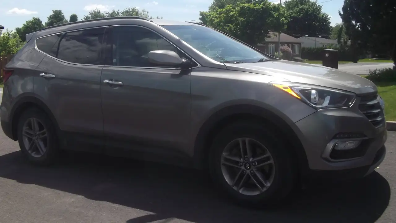 Hyundai SANTA FE снимка Hyundai SANTA FE