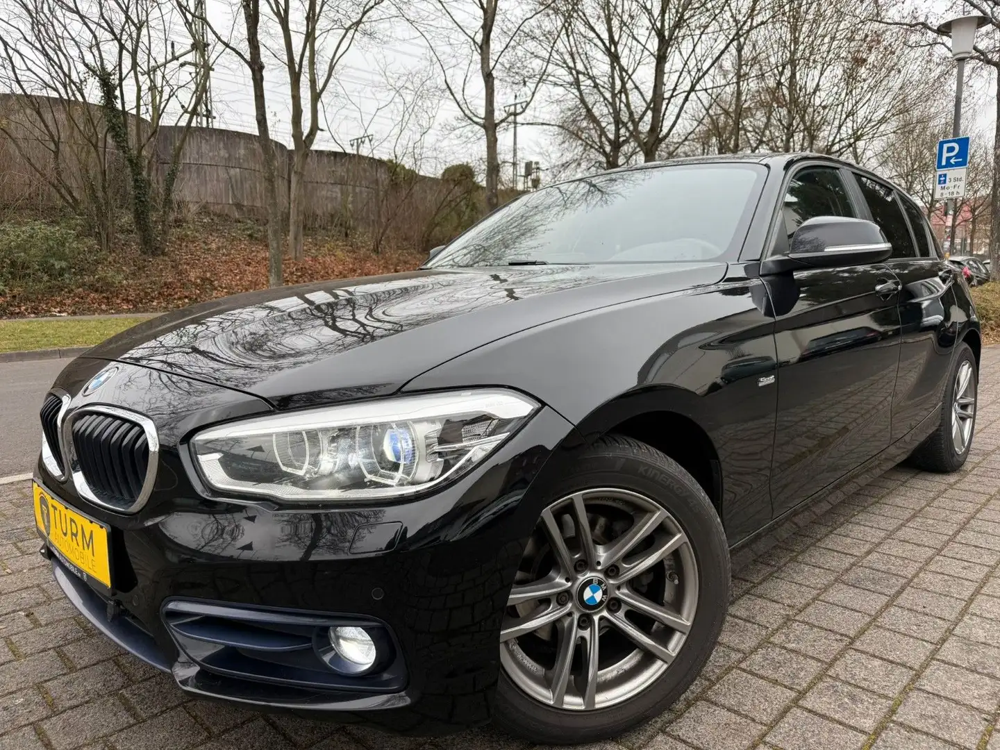 BMW 116 d Sport Line|LED|PDC|SHZ|Tempomat|Garantie Noir - 1