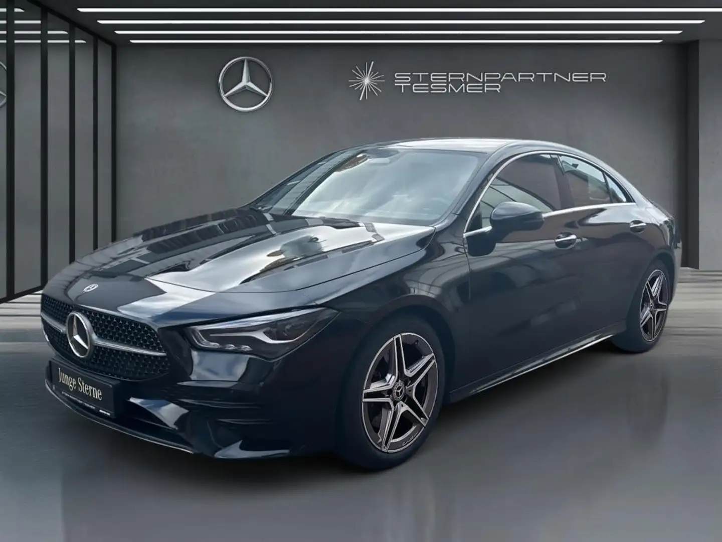 Mercedes-Benz CLA 220 d AMG Adv. Pro+Keyless+Ambi+LED+Kamera Zwart - 1