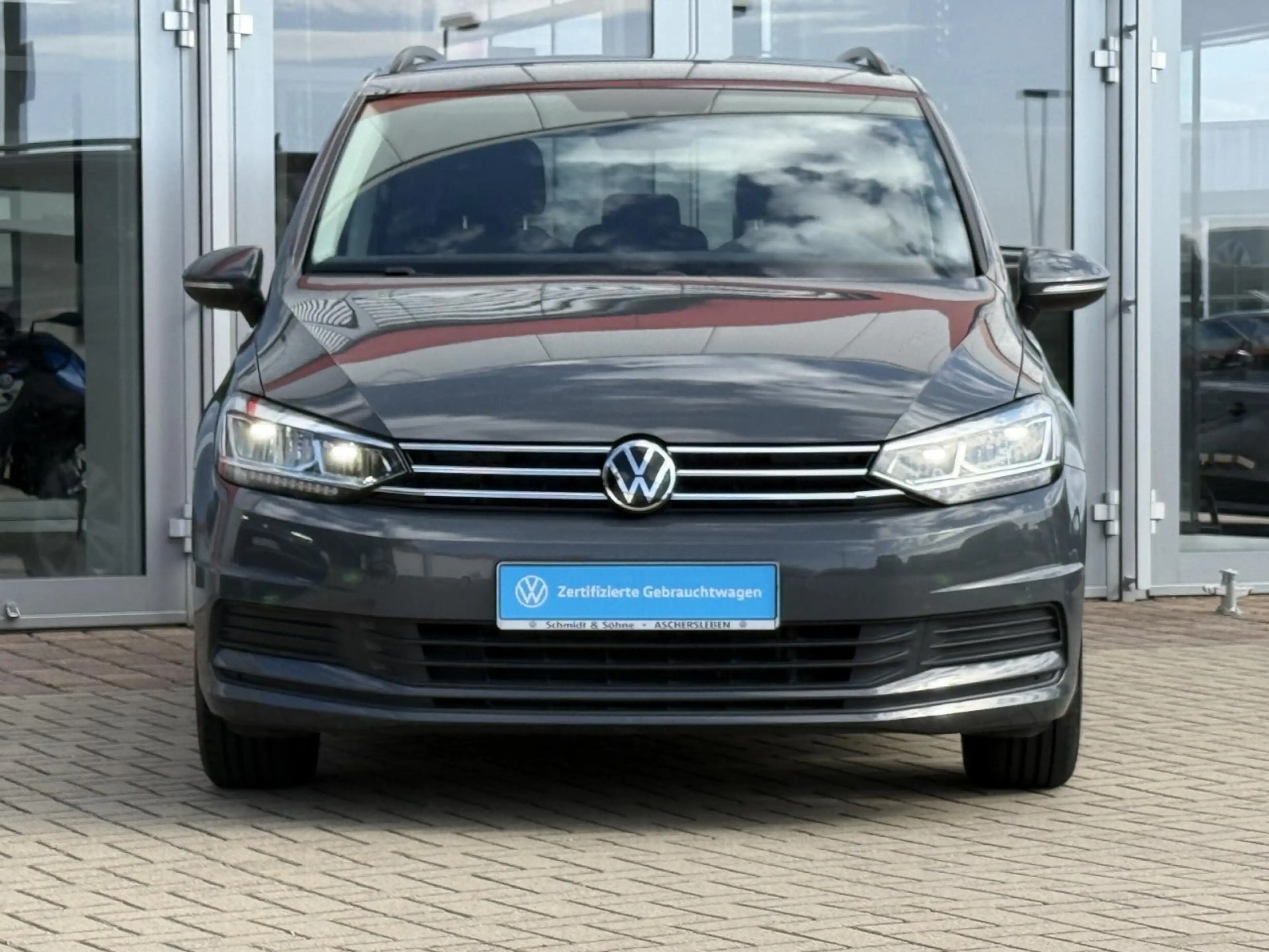 Volkswagen Touran Comfortline 1.5 TSI DSG AHK, APP, LED,ACC Klima — photo 3