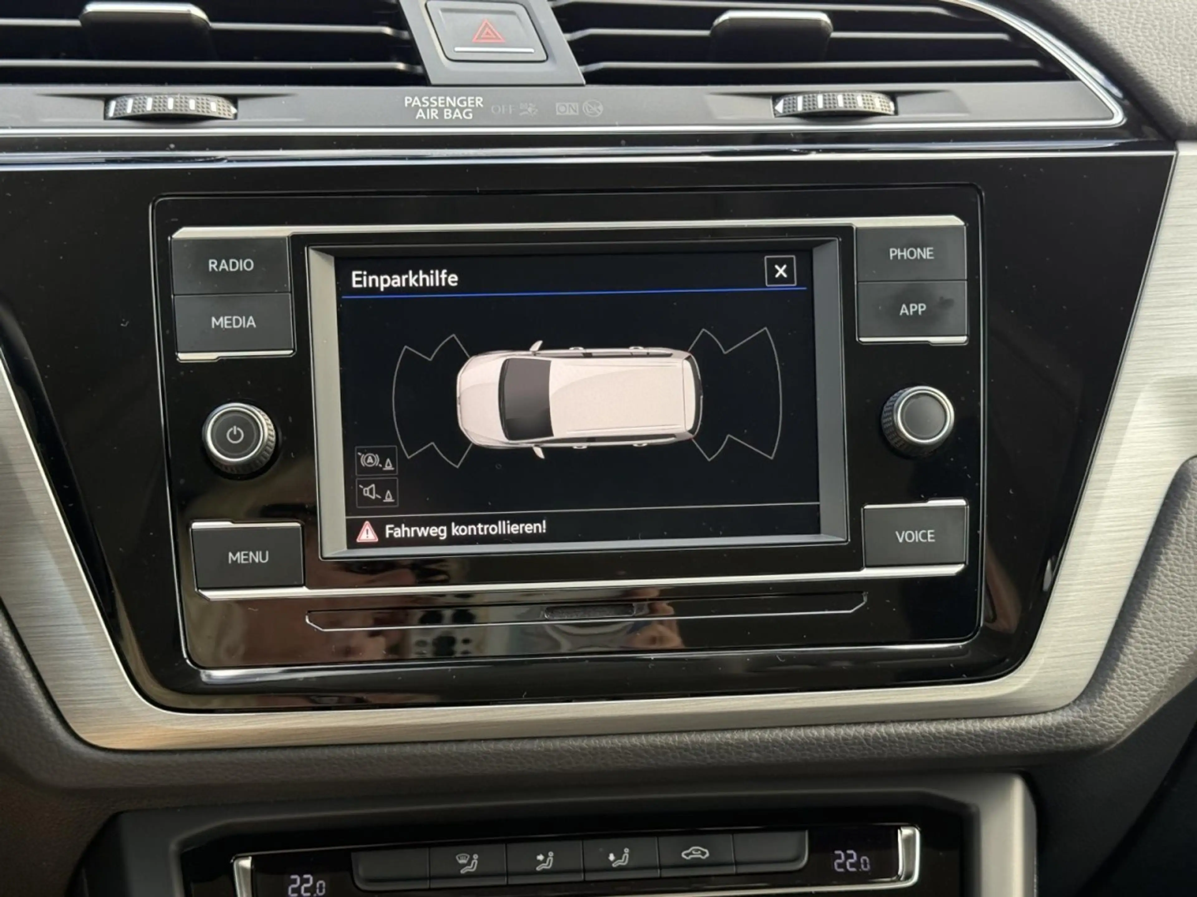 Volkswagen Touran Comfortline 1.5 TSI DSG AHK, APP, LED,ACC Klima — photo 14