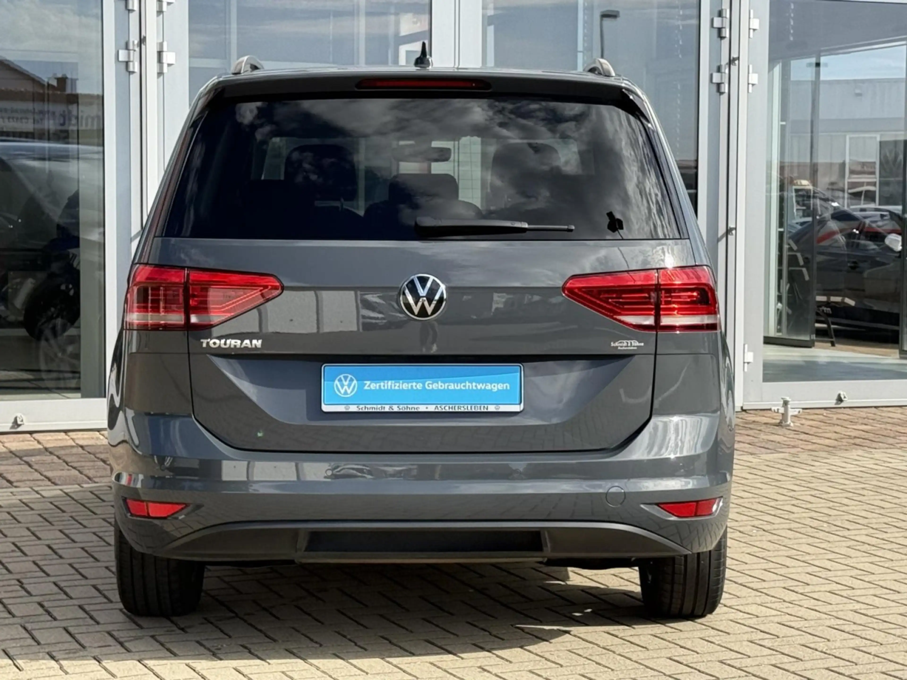 Volkswagen Touran Comfortline 1.5 TSI DSG AHK, APP, LED,ACC Klima — photo 5