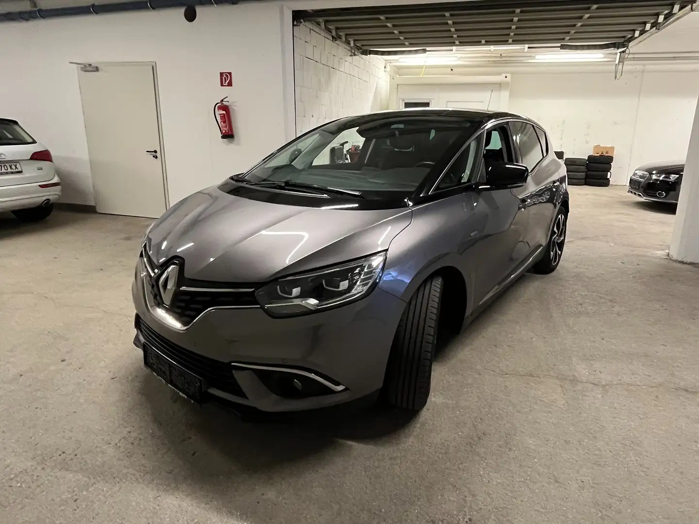 Renault Scenic Intense Grau - 2