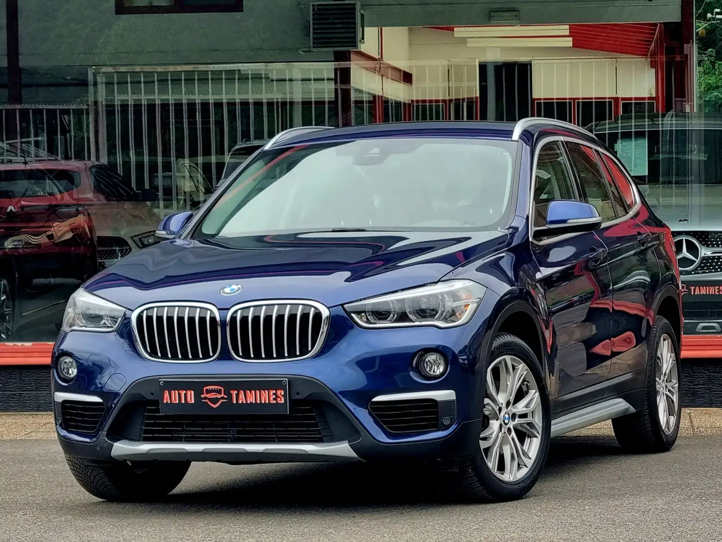 BMW X1 1.5i X-Line / Boite auto / 1er Main / Full Option Blauw - 1