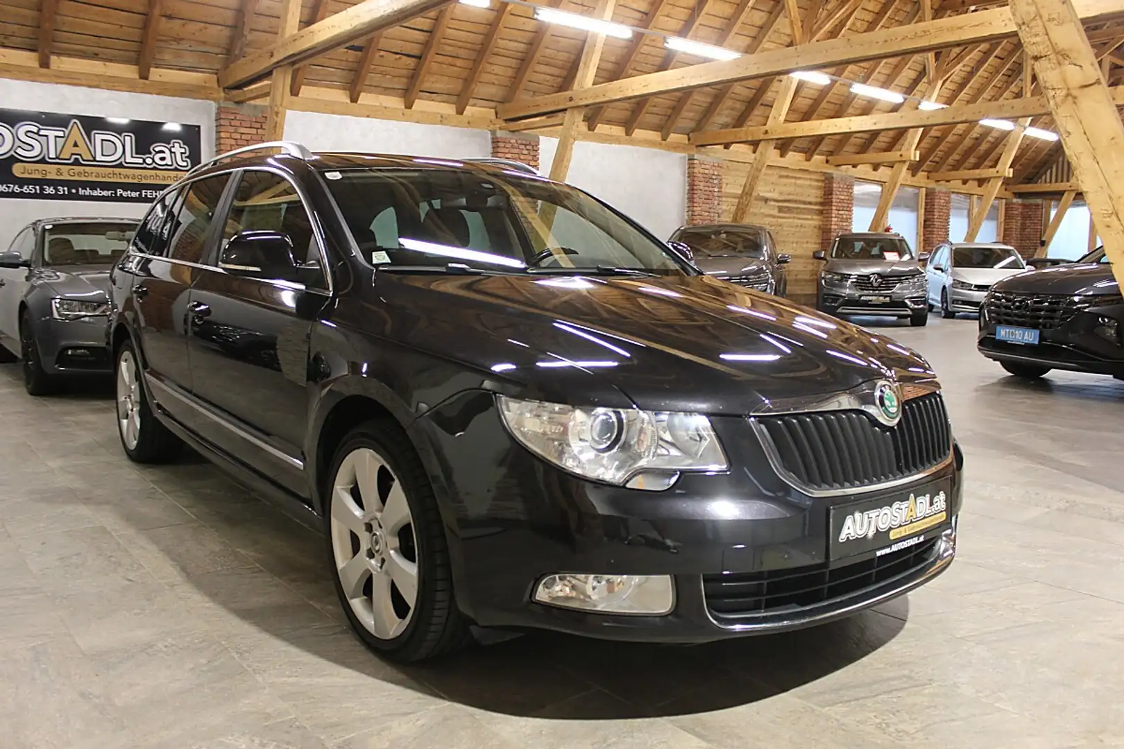 Skoda Superb 2.0 TDI DPF 170 /NAVI-AHV-MEMORY-SITZHZG.- Schwarz - 2