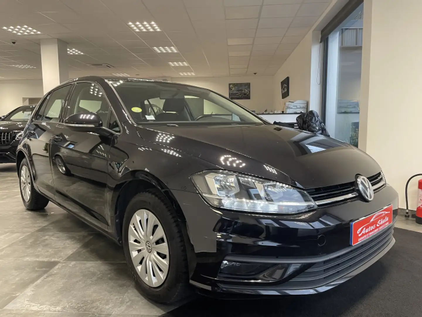 Volkswagen Golf 1.6 TDI 115CH FAP TRENDLINE BUSINESS EURO6D-T 5P Noir - 2