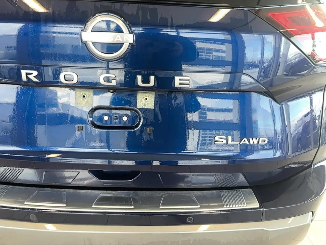 Nissan Rogue снимка Nissan Rogue
