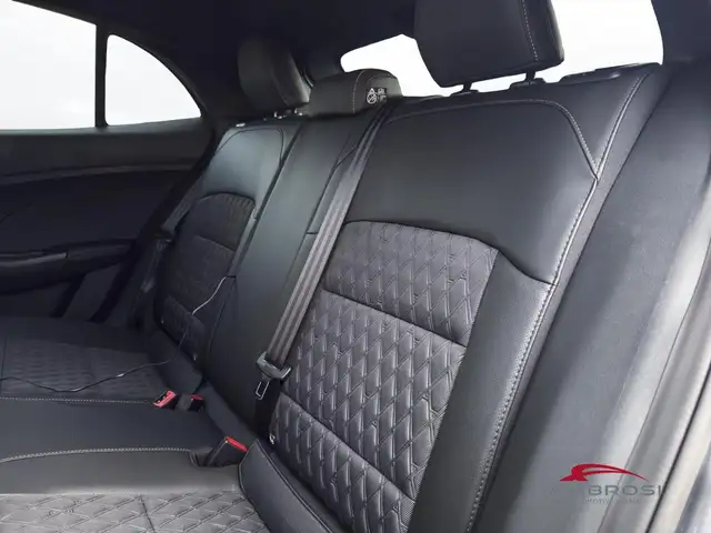 MG MG3 view 10