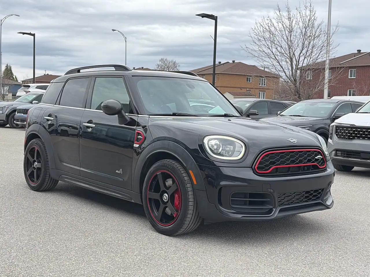 MINI Countryman снимка MINI Countryman