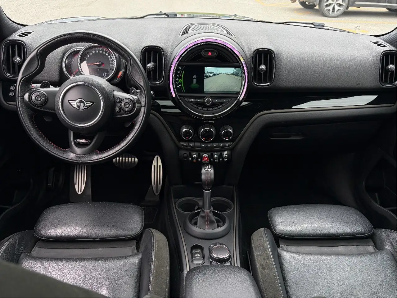 MINI Countryman снимка MINI Countryman