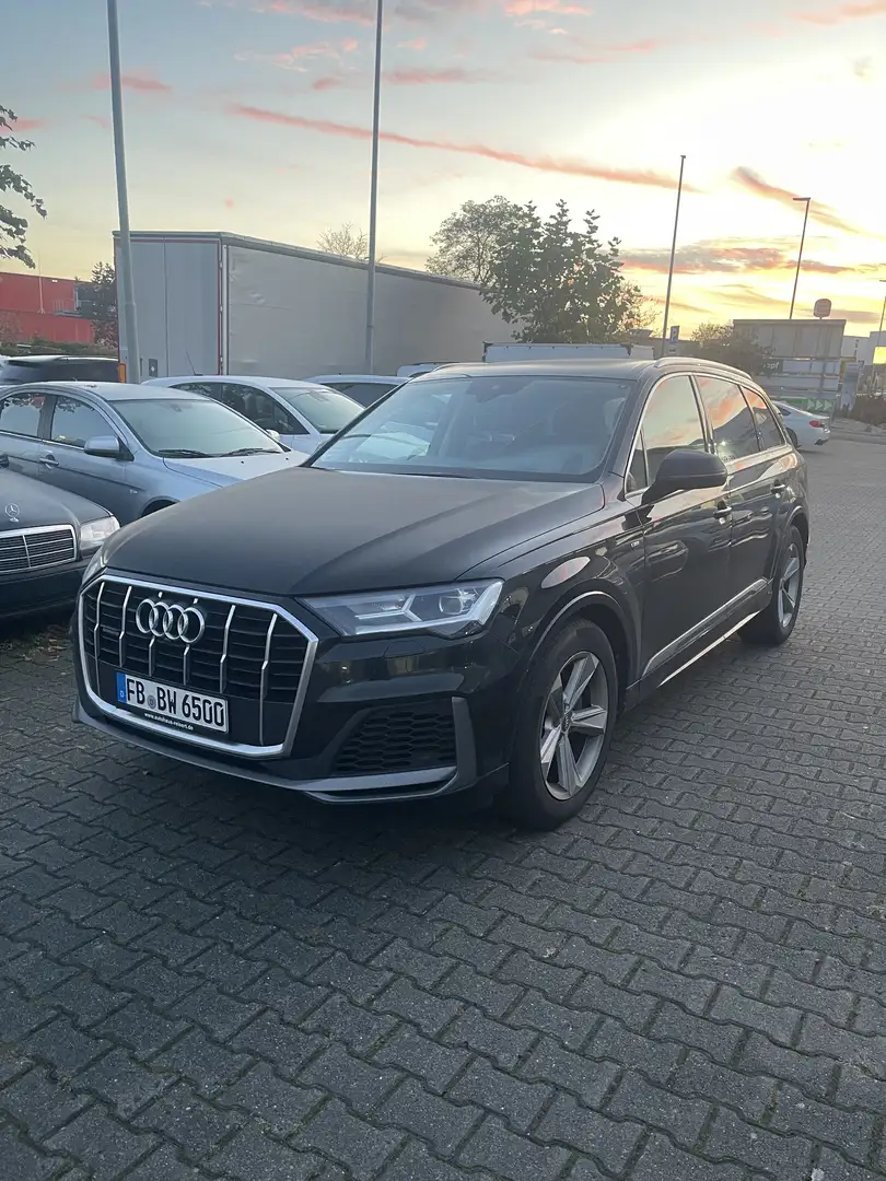 Audi Q7 50 TDI quattro S line Schwarz - 2