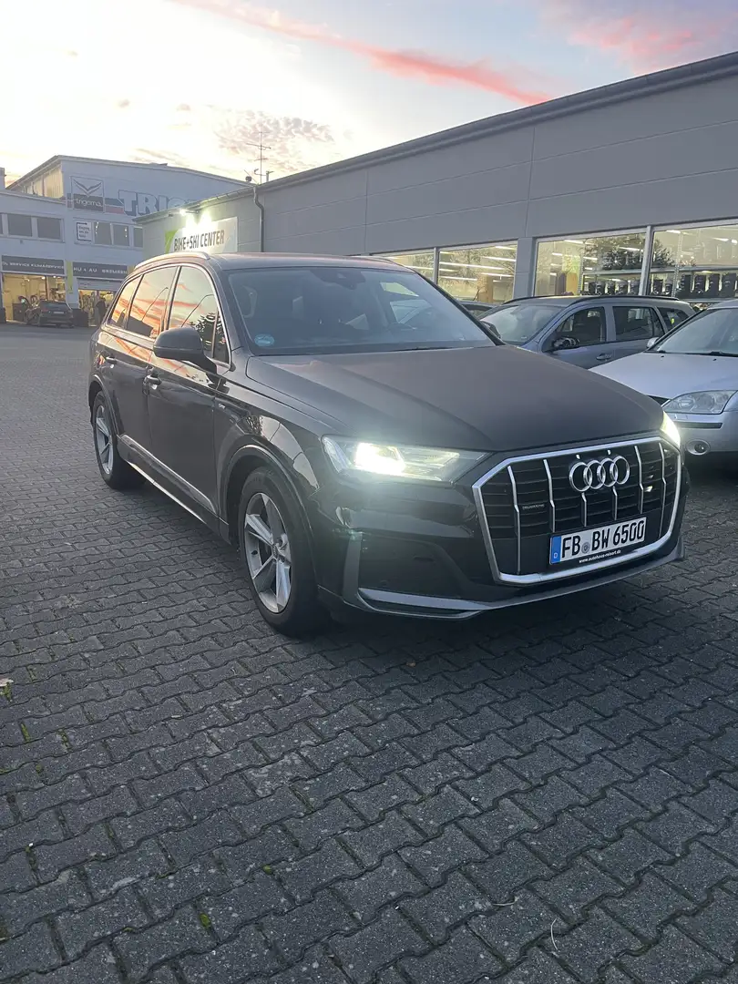 Audi Q7 50 TDI quattro S line Schwarz - 1