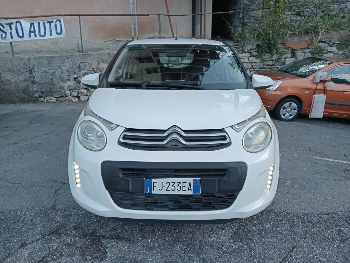 Citroen C1 C1  1.0 vti Feel 5 porte 2017 E6 uniproprietario Bianco - 1