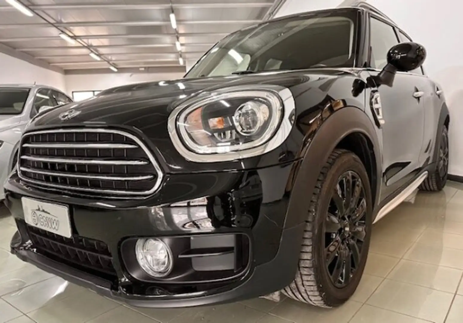 MINI One D Countryman Hype Negru - 2