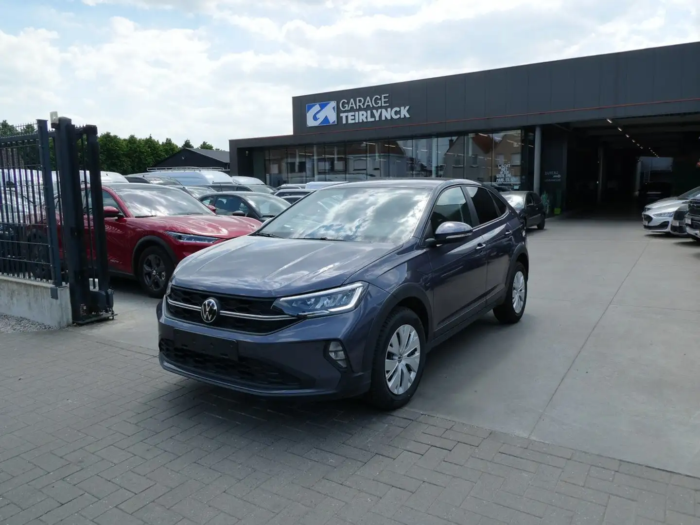 Volkswagen Taigo 1.0 TSi 95pk Business Luxe '24 7000km (91773) Gris - 1