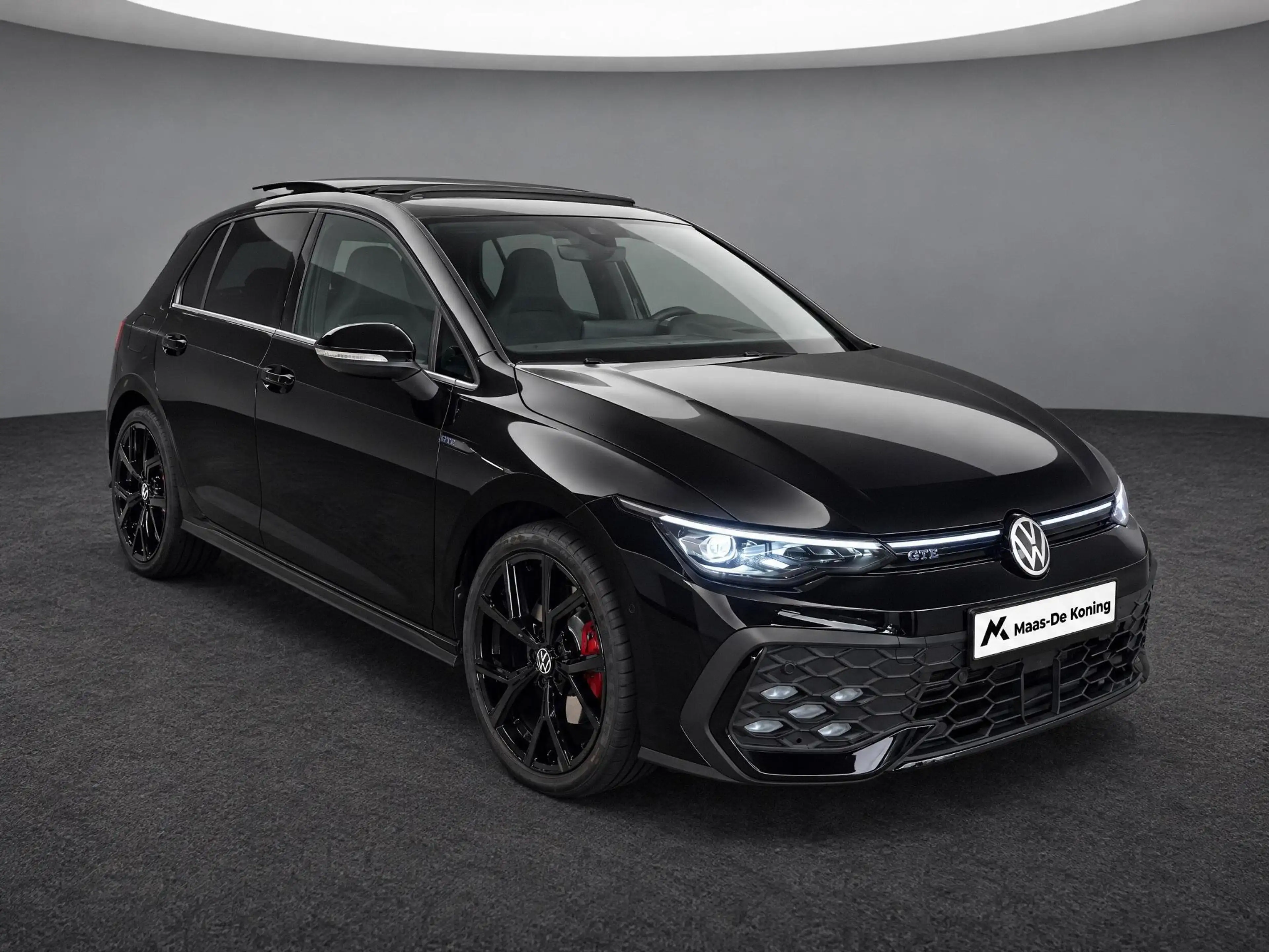 Volkswagen Golf GTE 1.5 eHybrid 272pk · Panoramadak · 360 Camera · Weg — photo 7