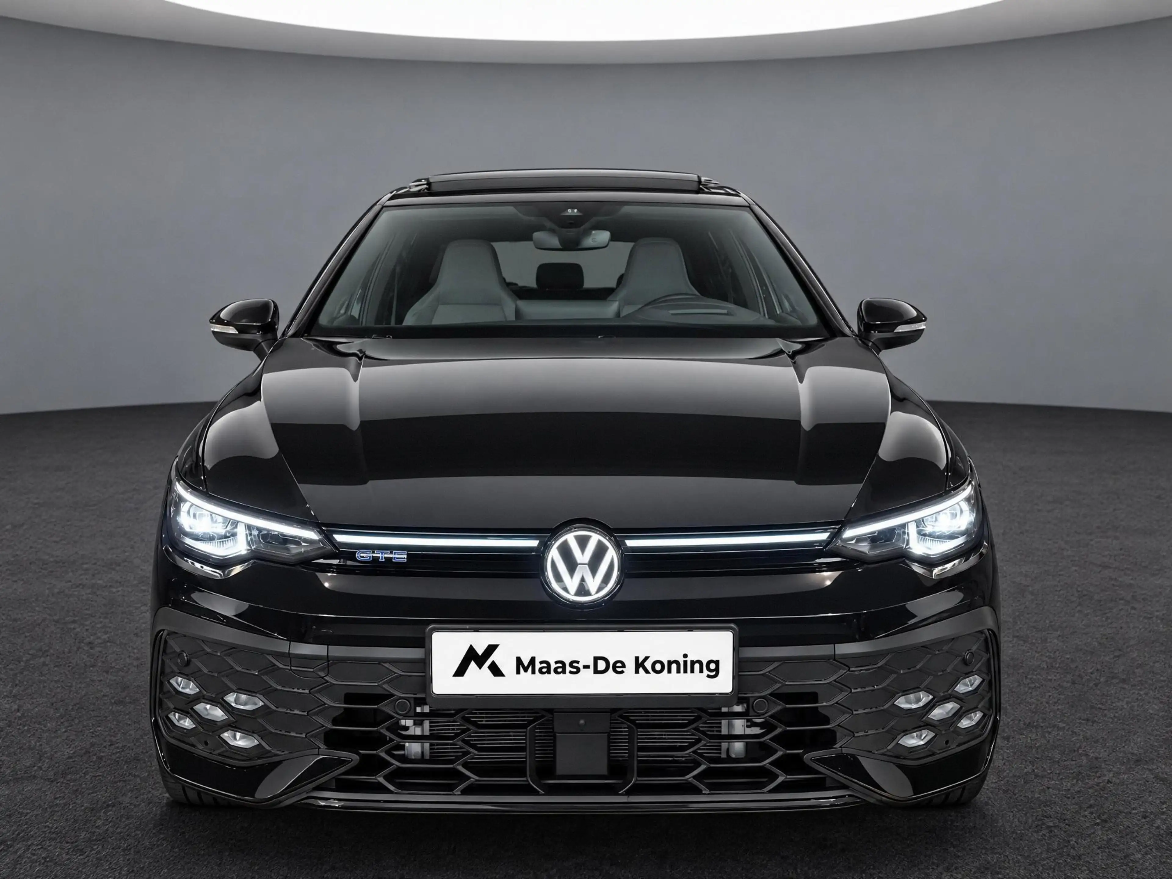 Volkswagen Golf GTE 1.5 eHybrid 272pk · Panoramadak · 360 Camera · Weg — photo 8