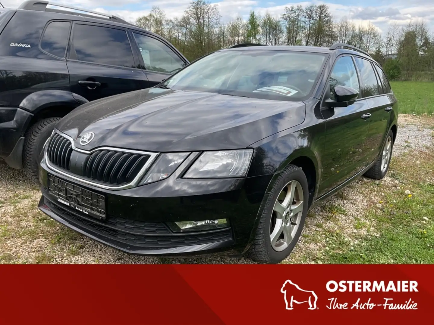 Skoda Octavia Combi TOUR 1.0TSI NAVI.SITZHZG.BLUETOOTH.SMART-LIN Zwart - 1