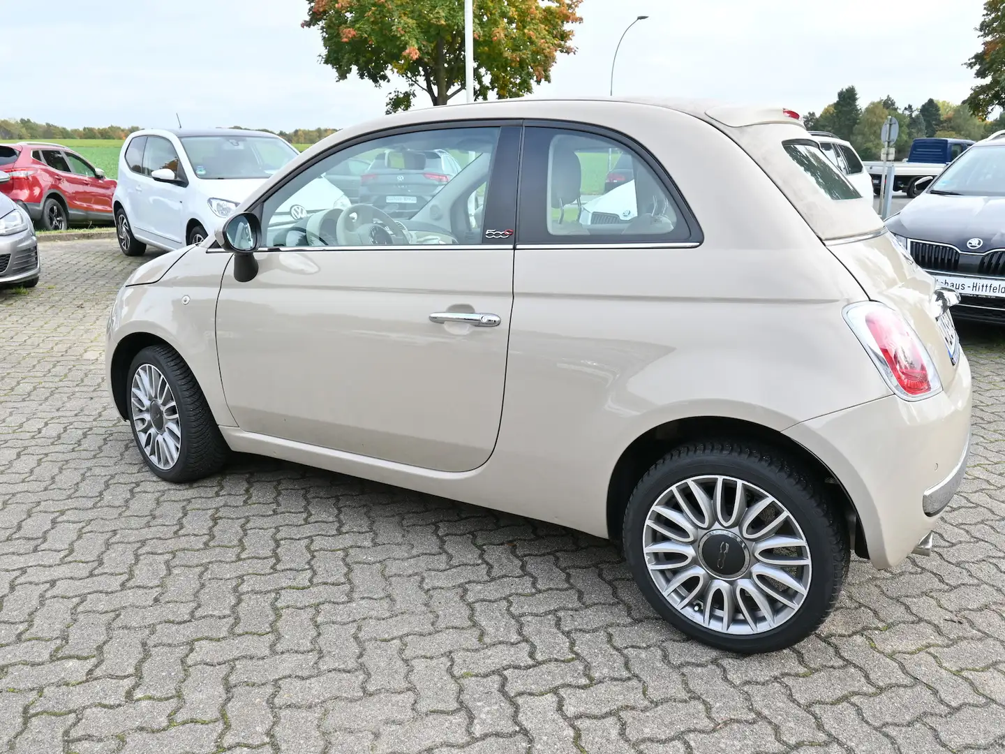 Fiat 500 1.2 Cabrio *Lounge* Klima Bluet PDC Alu 1.Hd Beige - 2