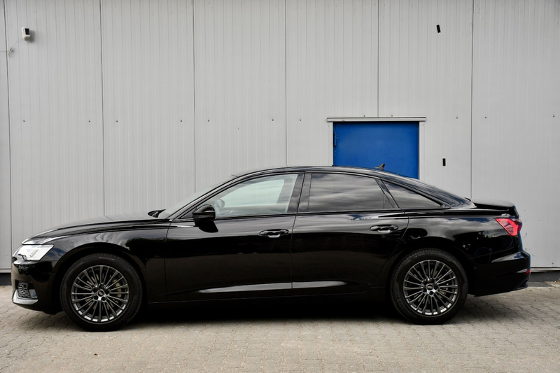 Audi A6 45TFSI Quatt Black Edition S-line Virtual LED — photo 8