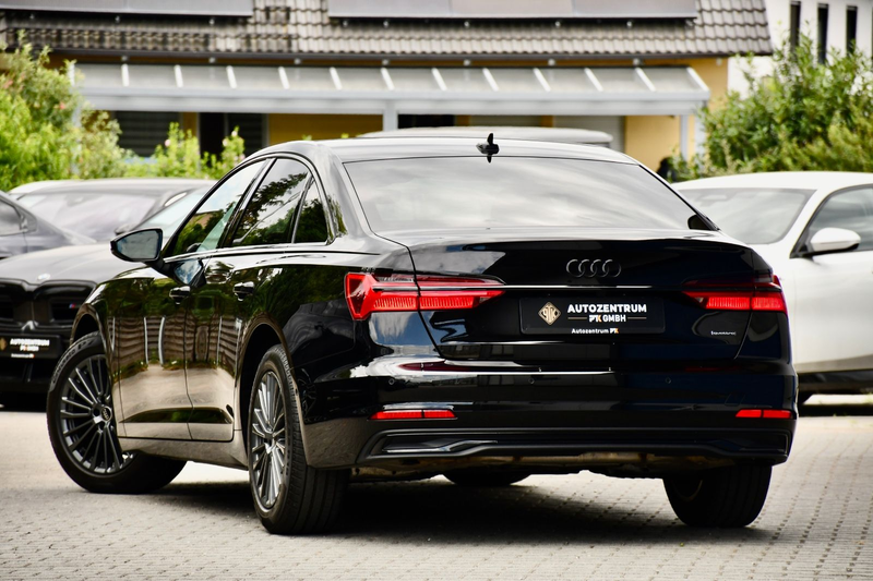 Audi A6 45TFSI Quatt Black Edition S-line Virtual LED — photo 4