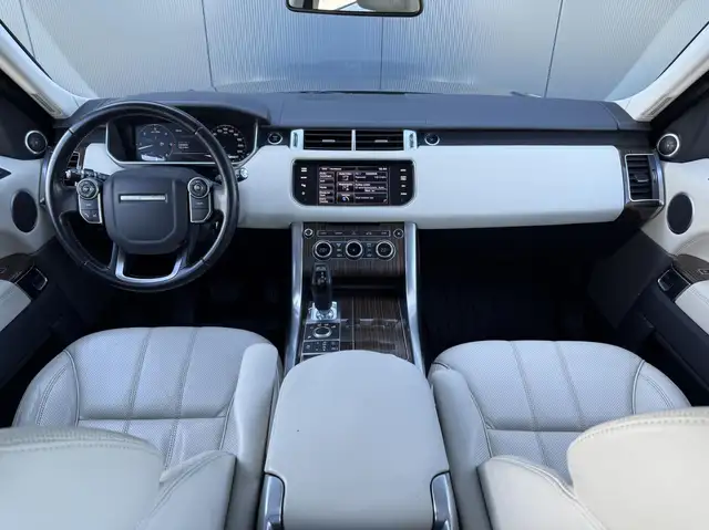 Land Rover Range Rover Sport view 15