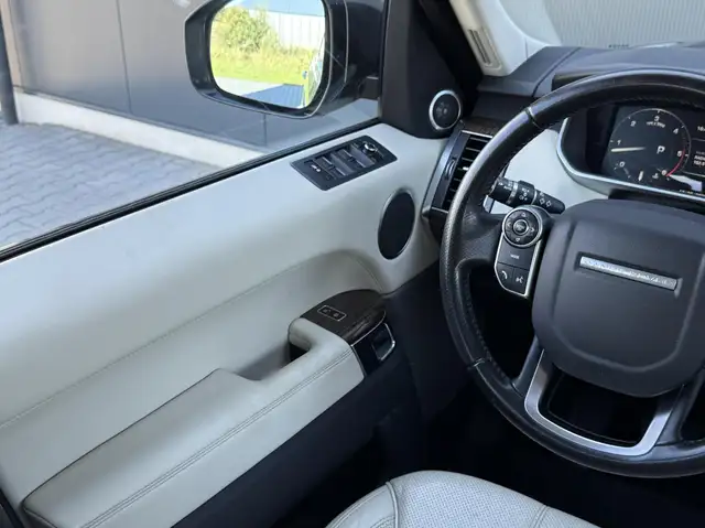 Land Rover Range Rover Sport view 21