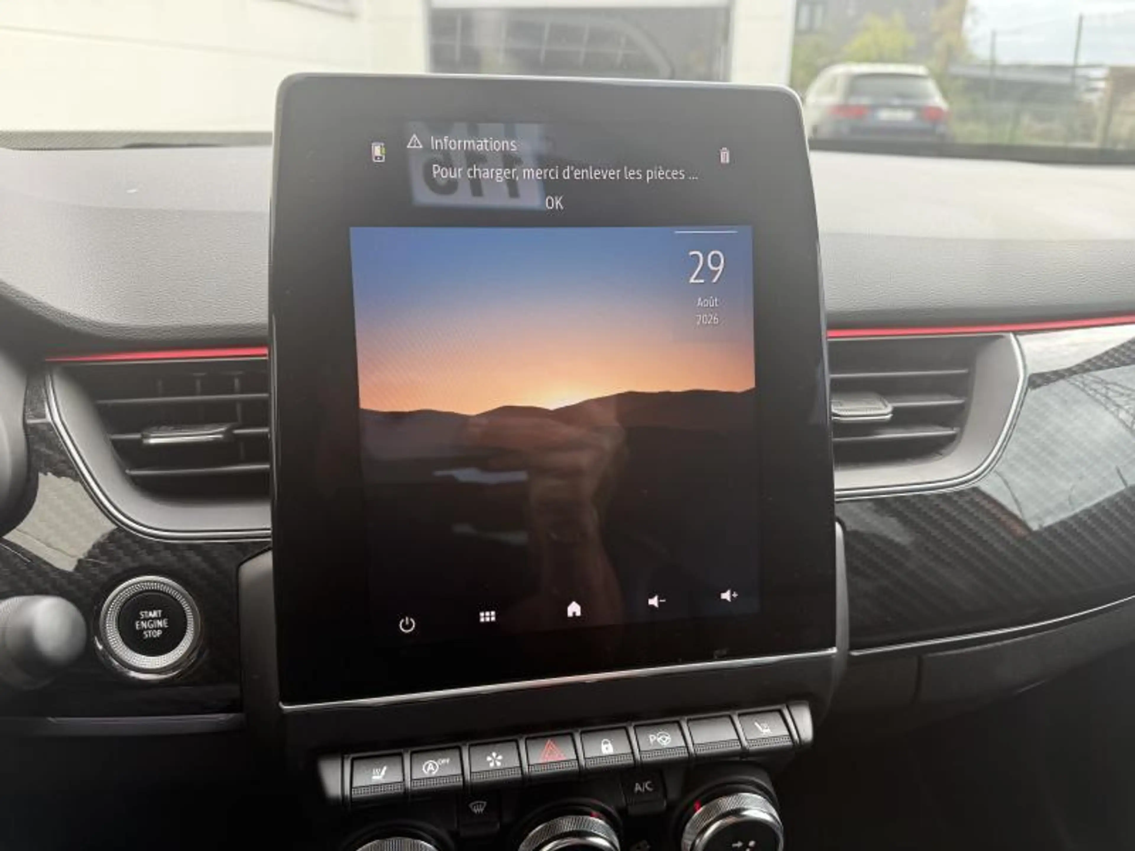 Renault Arkana RS Line 1.3 TCe 140 EDC — photo 13