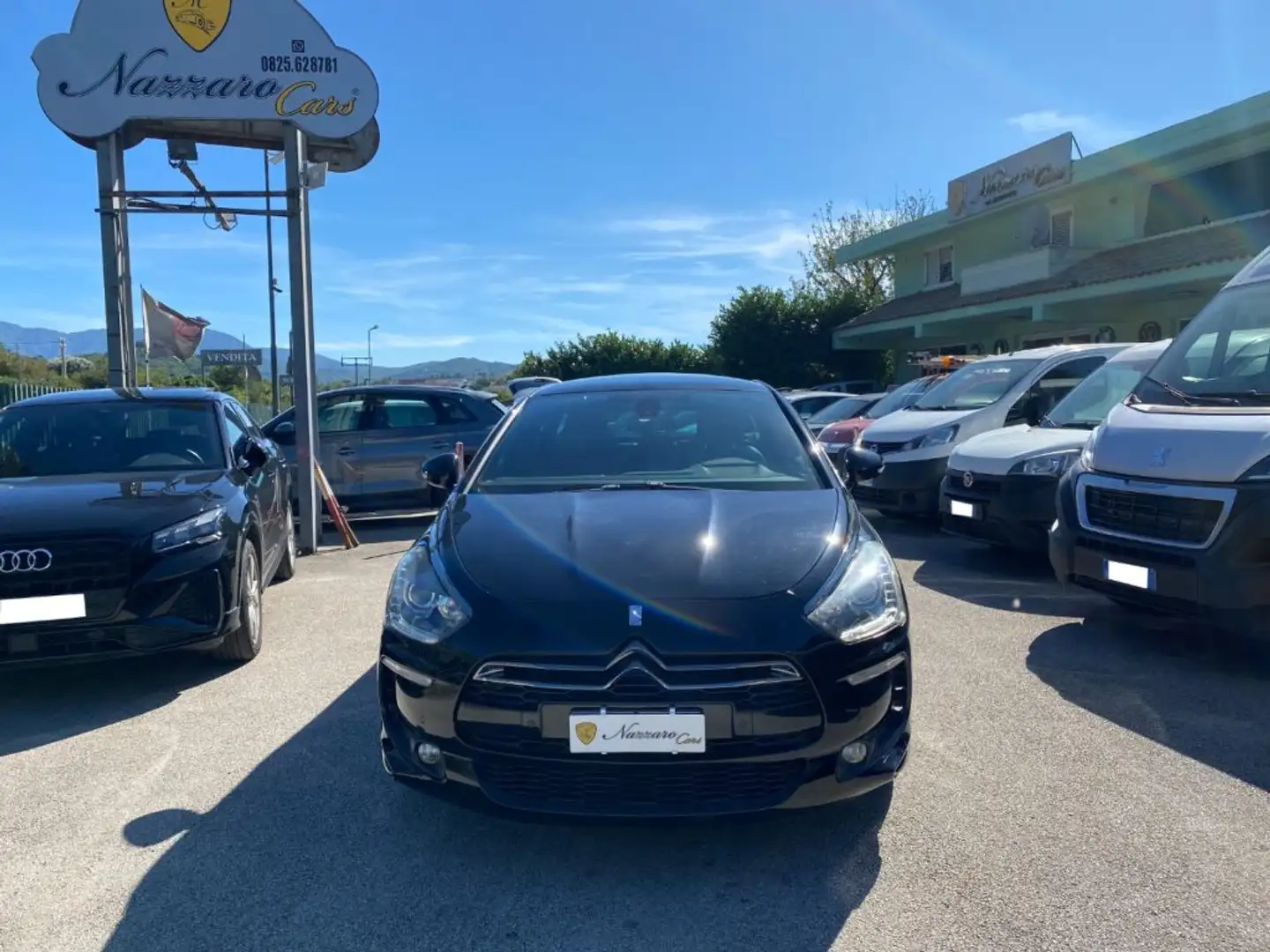 DS Automobiles DS 5 2.0 HDi 160 aut. Sport Chic NAVIGATORE Gris - 2