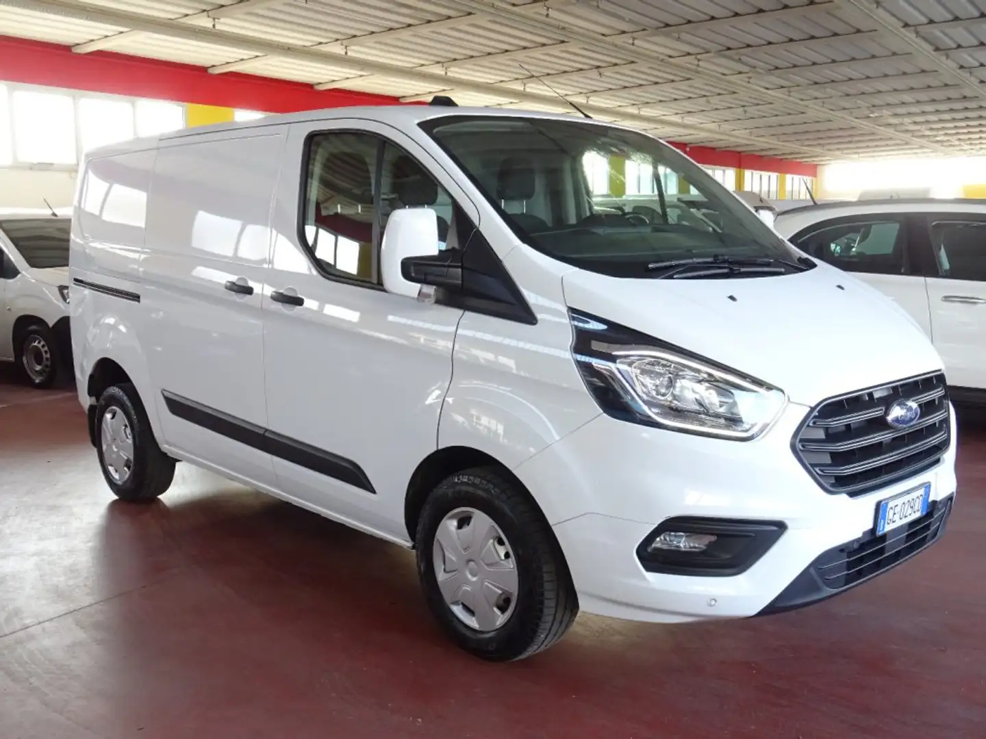 Ford Transit Custom 340 2.0 EcoBlue 130 PCorto Furgone Trend Blanco - 2