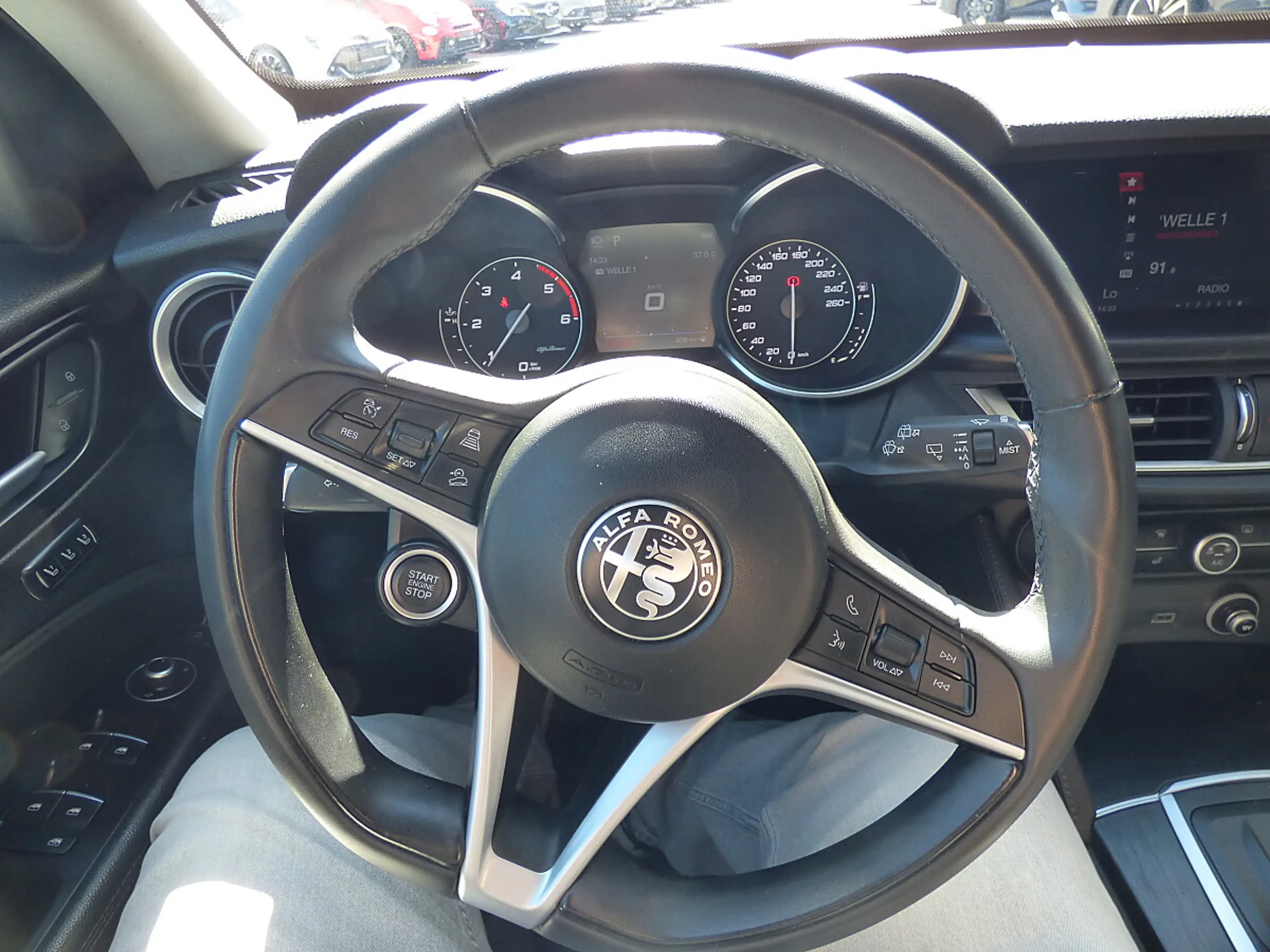 Alfa Romeo Stelvio Super 2,2 ATX AWD 20 Zoll — photo 7