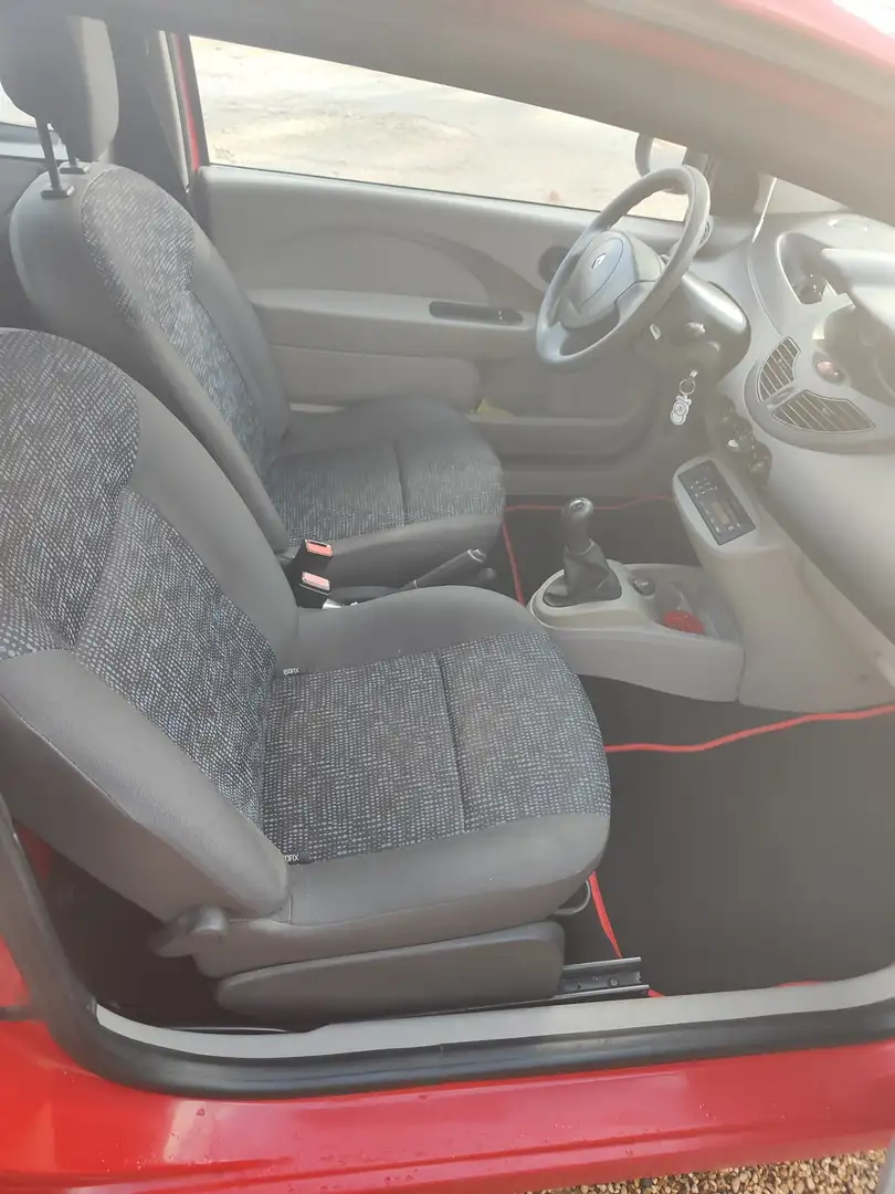 Renault Twingo II 1.5 dCi 65 eco2 - 2