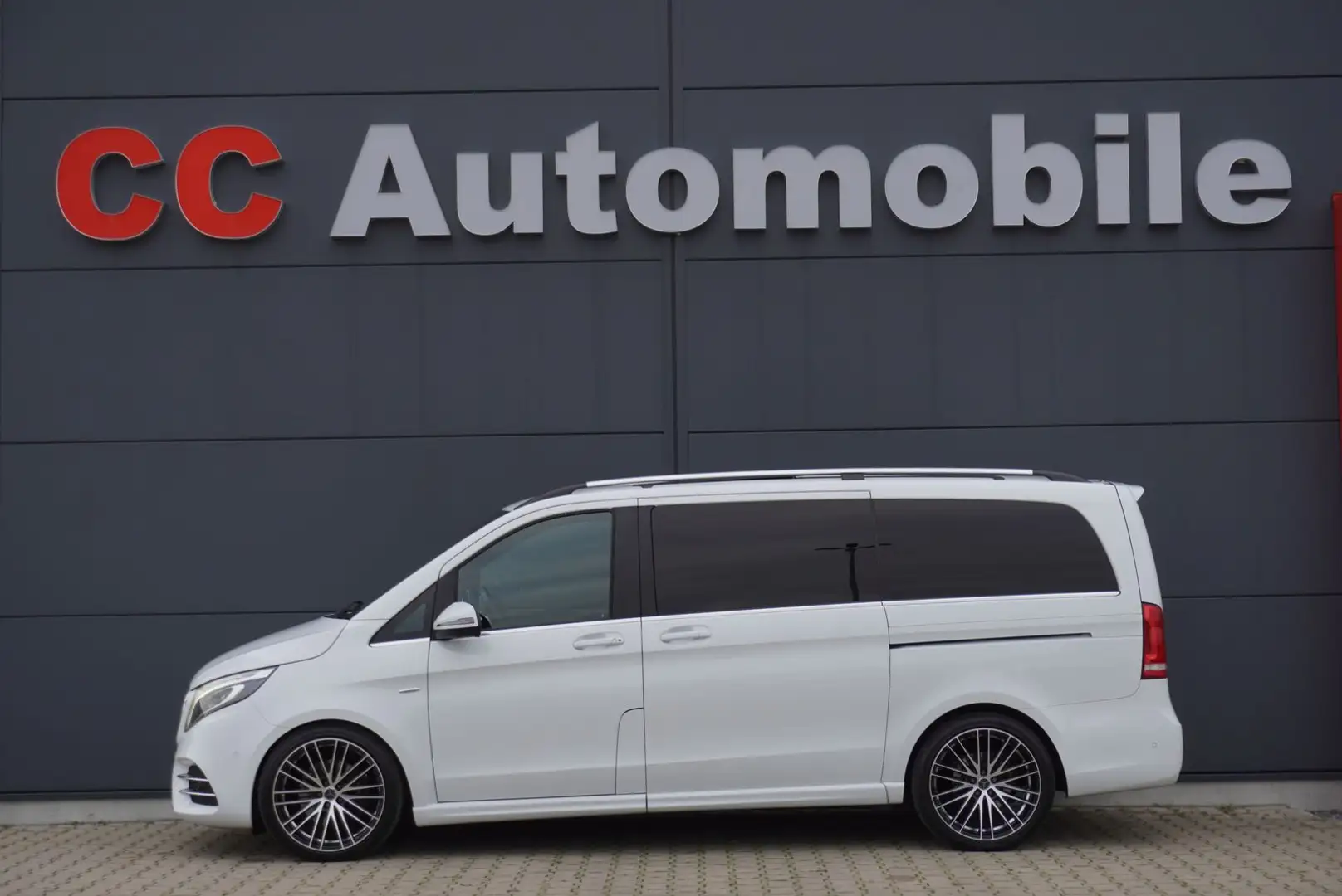 Mercedes-Benz V 250 d lang AMG Line+MegaOptik+Voll+Voll+Voll+ Weiß - 1