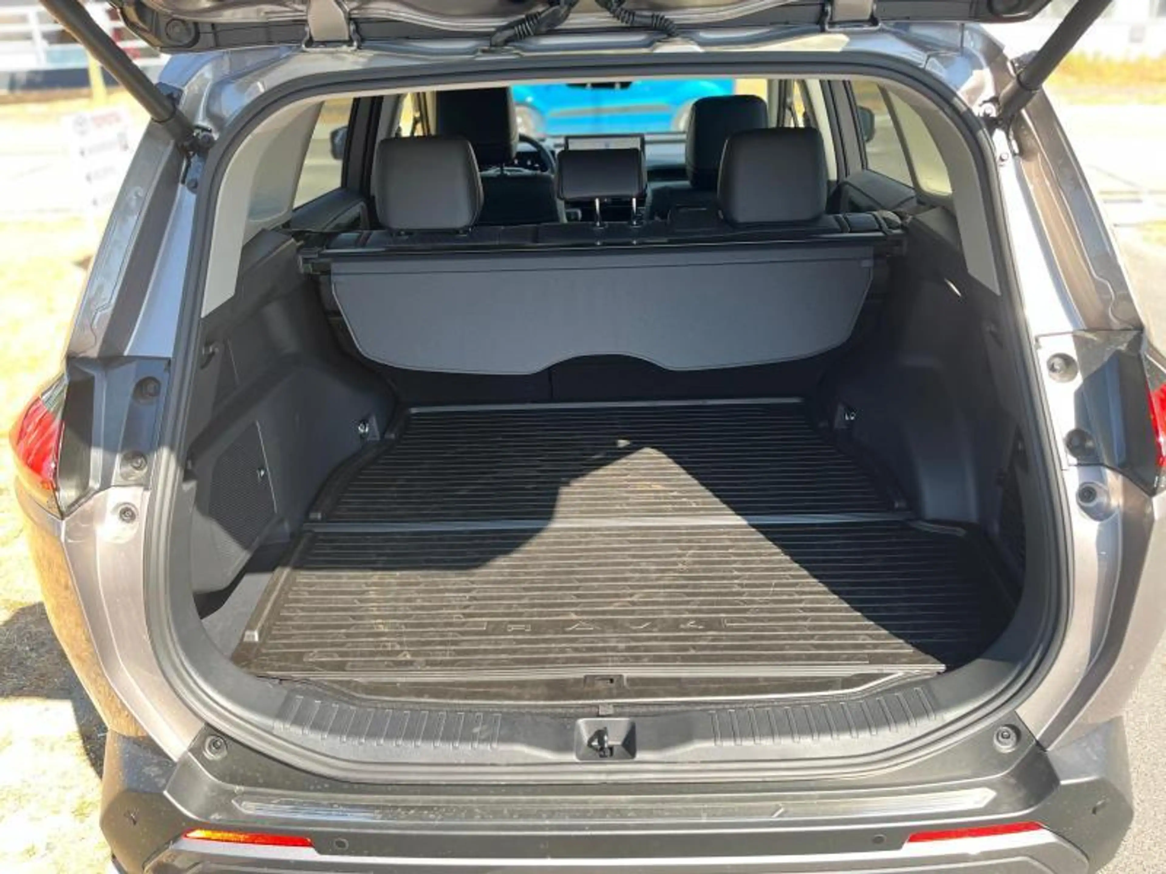 Toyota RAV 4 2.5 HYB CVT PREMIUM AWD — photo 10