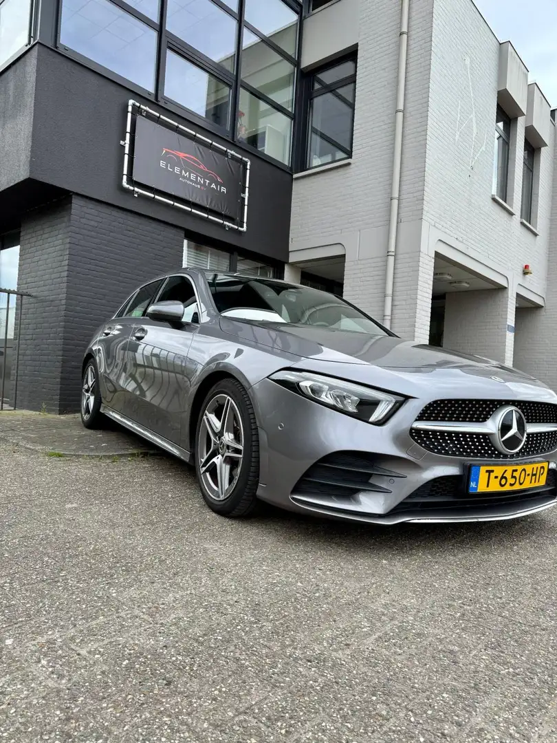 Mercedes-Benz A 180 Business Solution AMG Grijs - 2