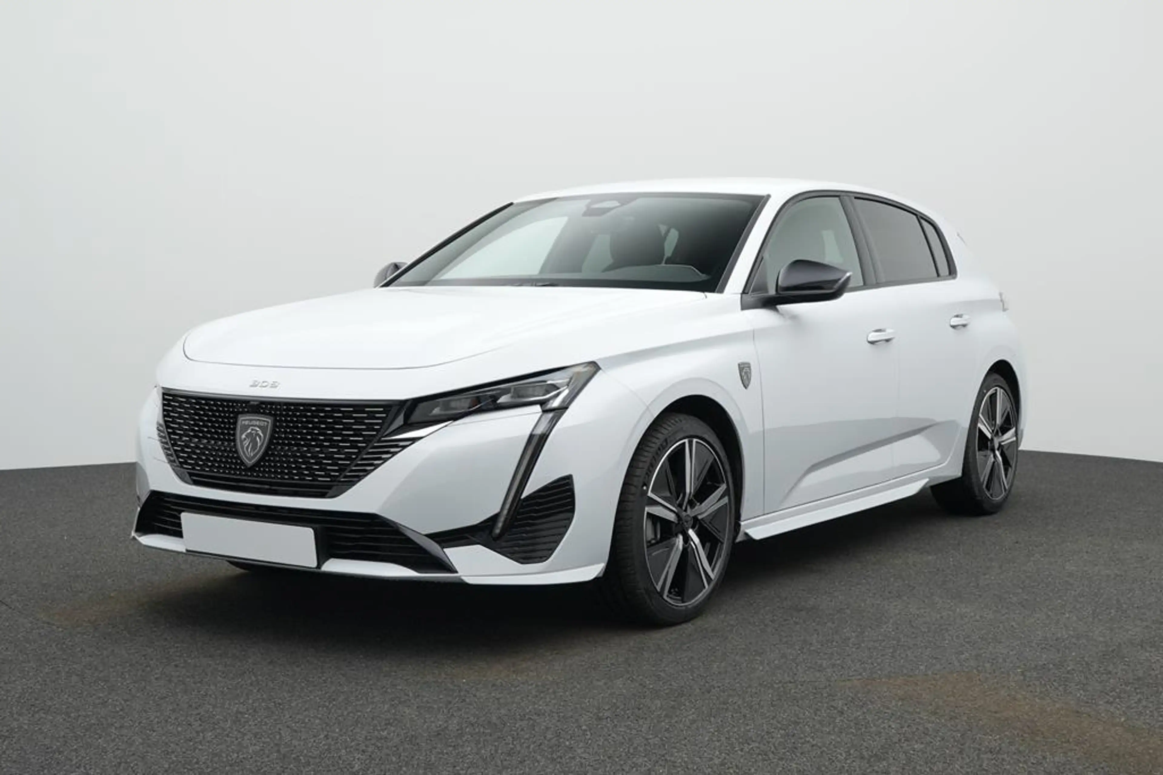 Peugeot 308 1.2 PureTech 130 GT — photo 30