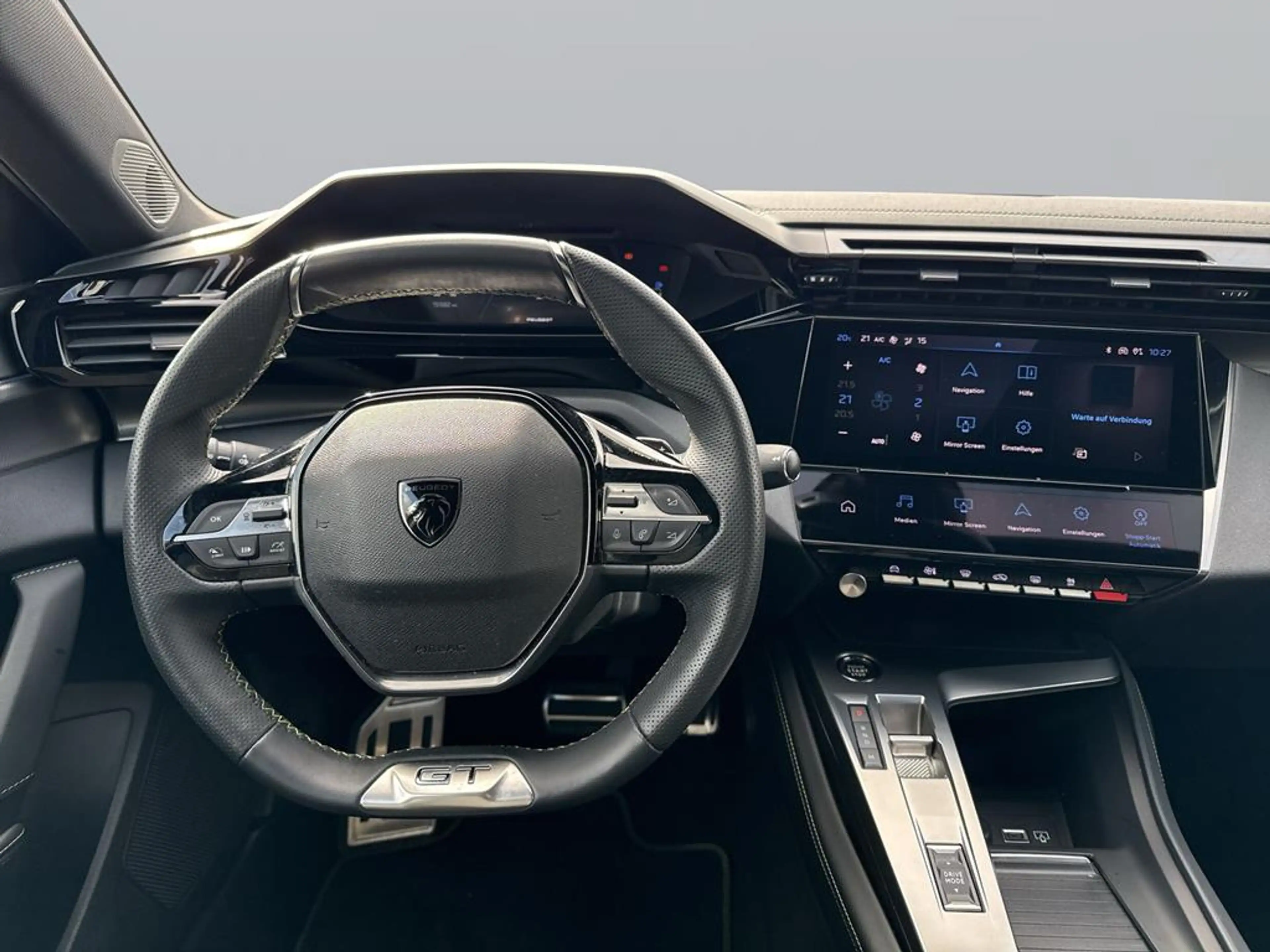Peugeot 308 1.2 PureTech 130 GT — photo 22