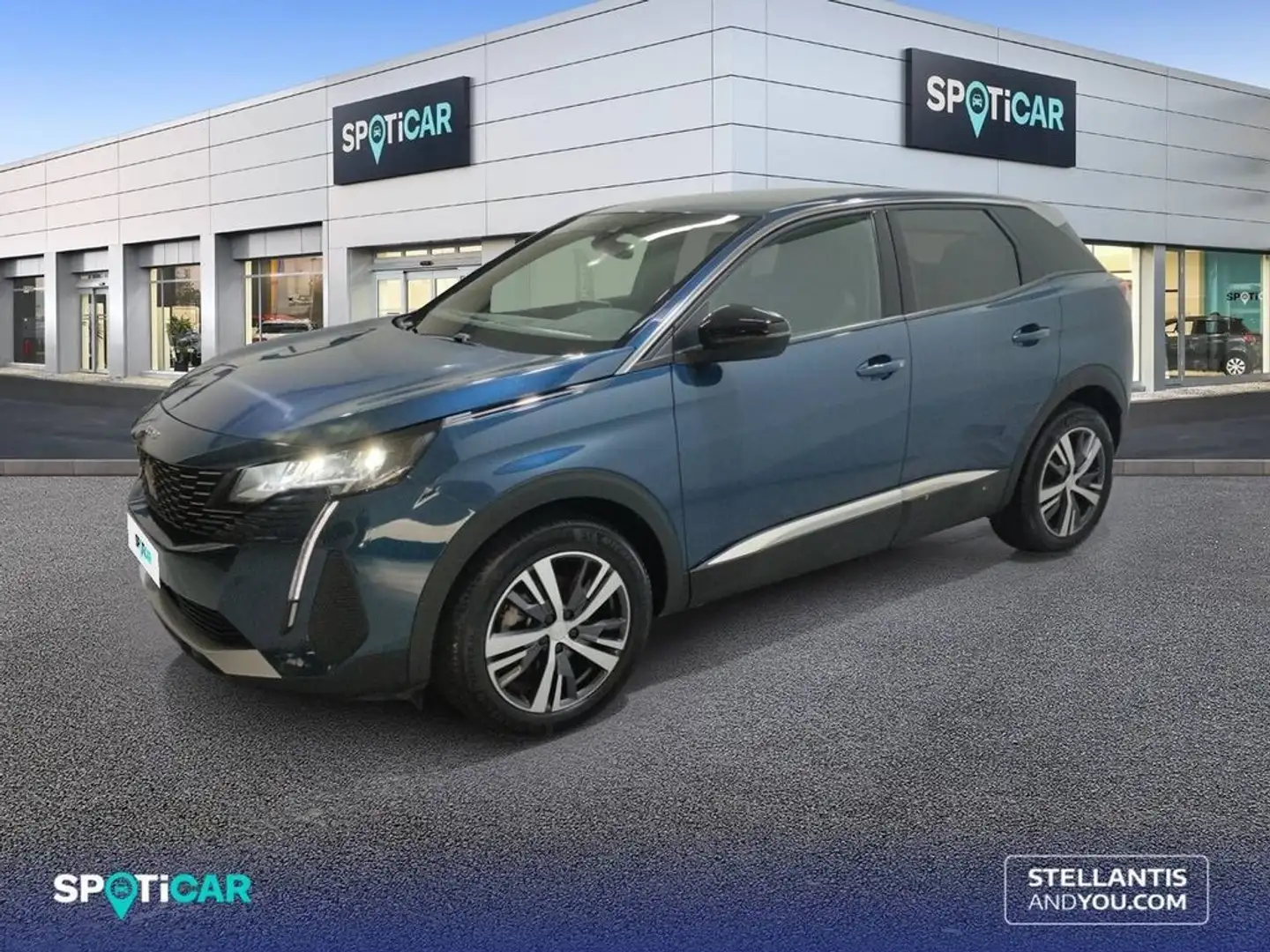 Peugeot 3008 1.2 PureTech S&S Allure 130 Blau - 1