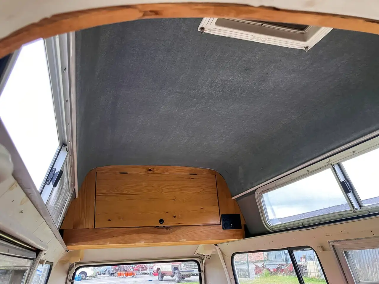 Volkswagen T2b, foto 12