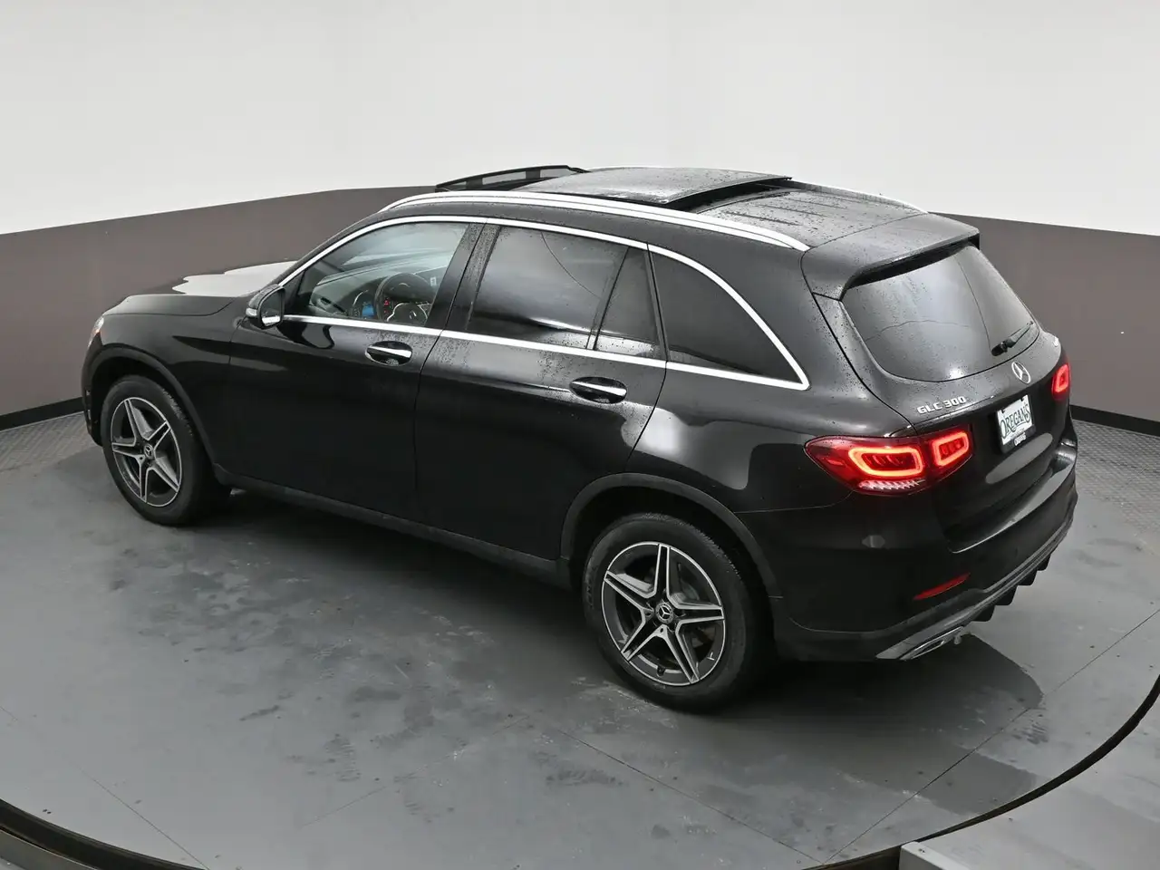 Mercedes-Benz GLC снимка Mercedes-Benz GLC