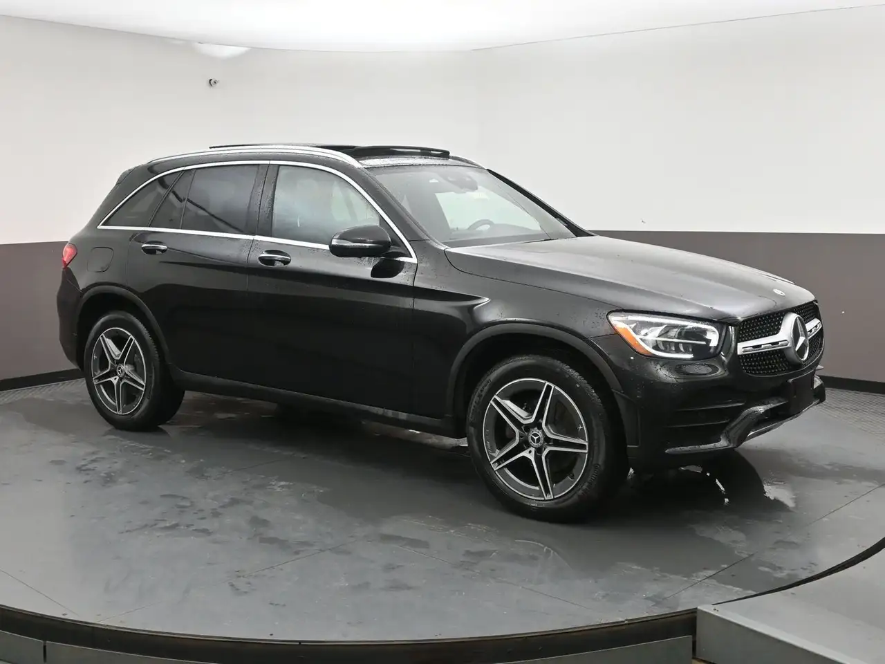 2021 Mercedes-Benz GLC
