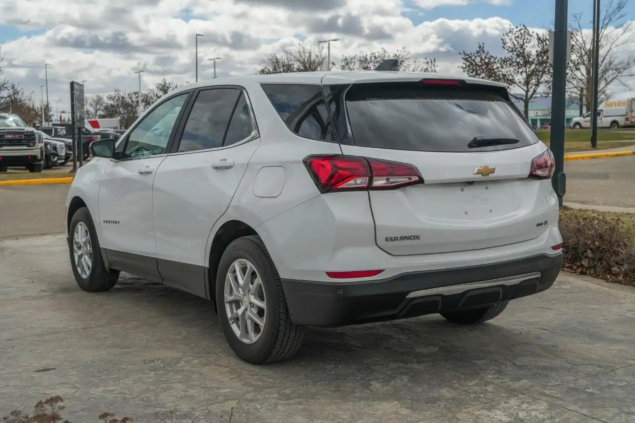 Chevrolet Equinox снимка Chevrolet Equinox