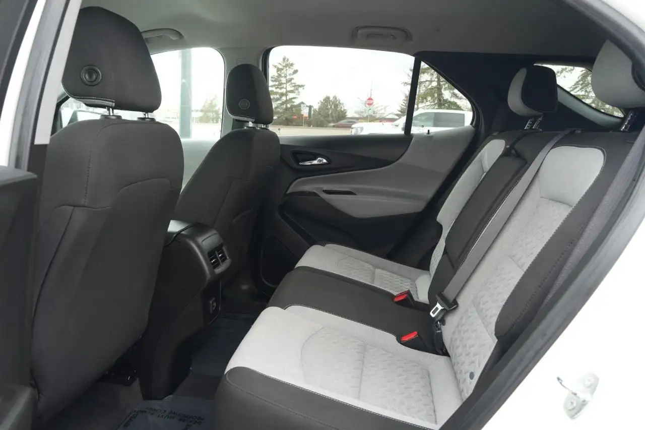 Chevrolet Equinox снимка Chevrolet Equinox