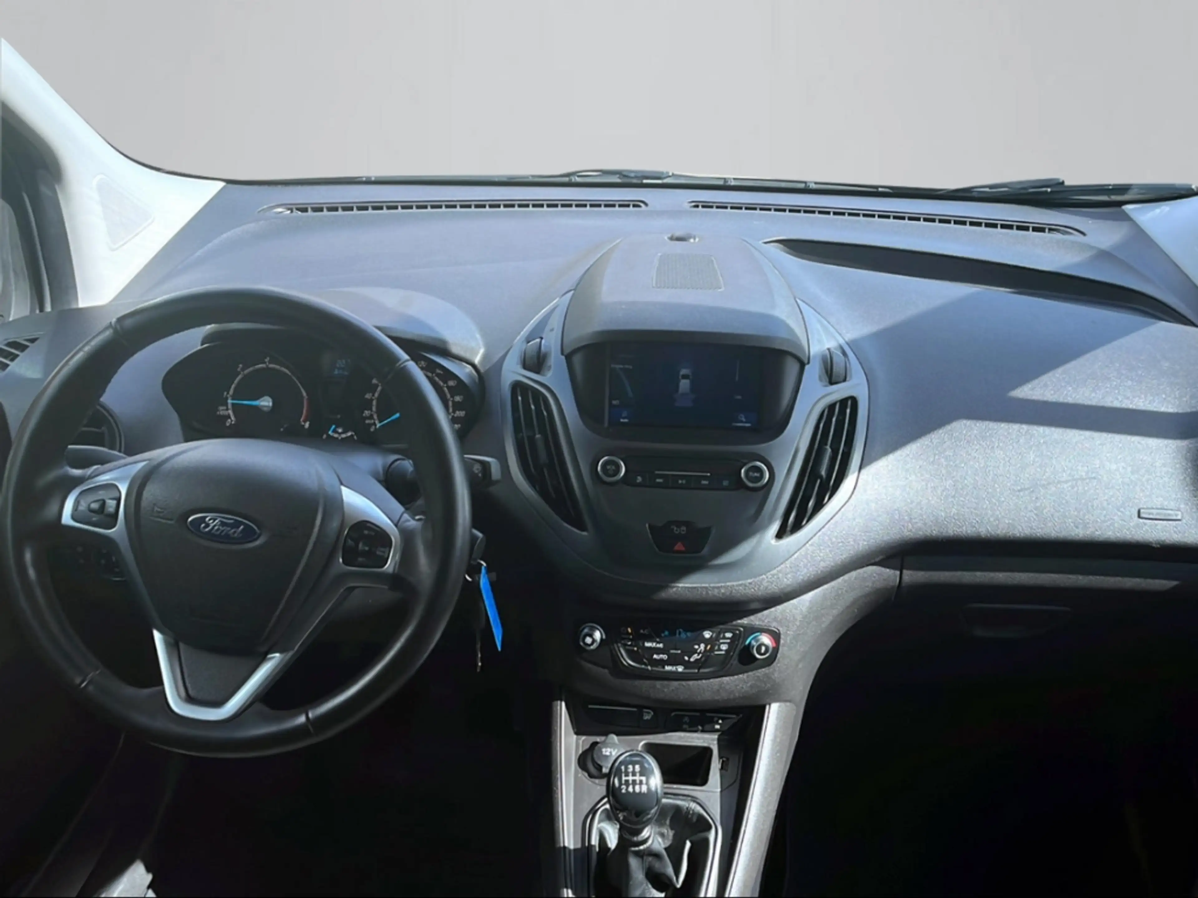 Ford Transit Courier Trend Navi Apple CarPlay Android Auto Mehrzonenkli — photo 10