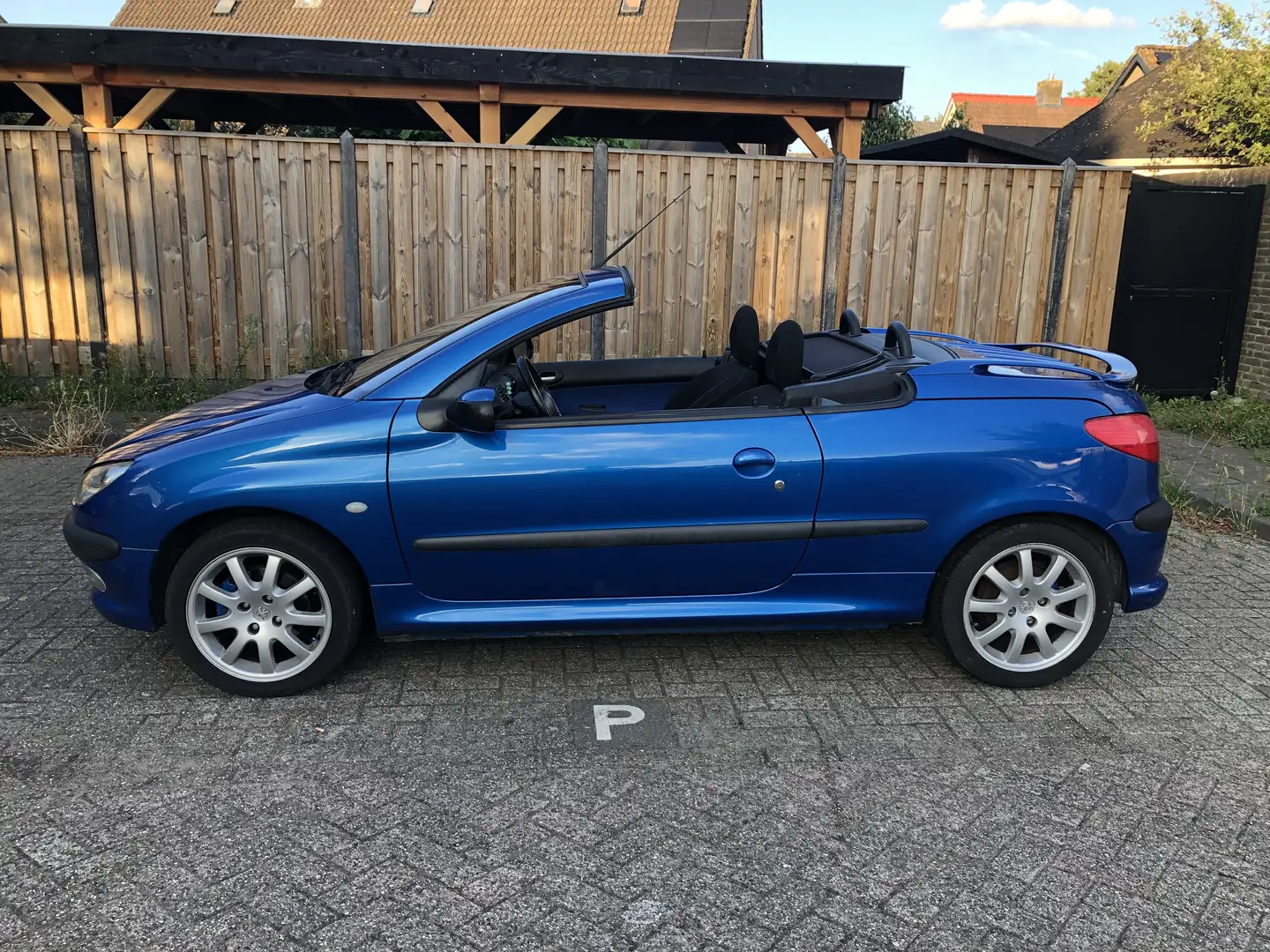 Peugeot 206 1.6 cabrio automaat Blauw - 2