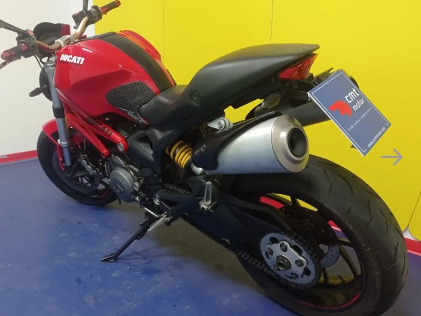 Ducati Monster 796 Rouge - 2