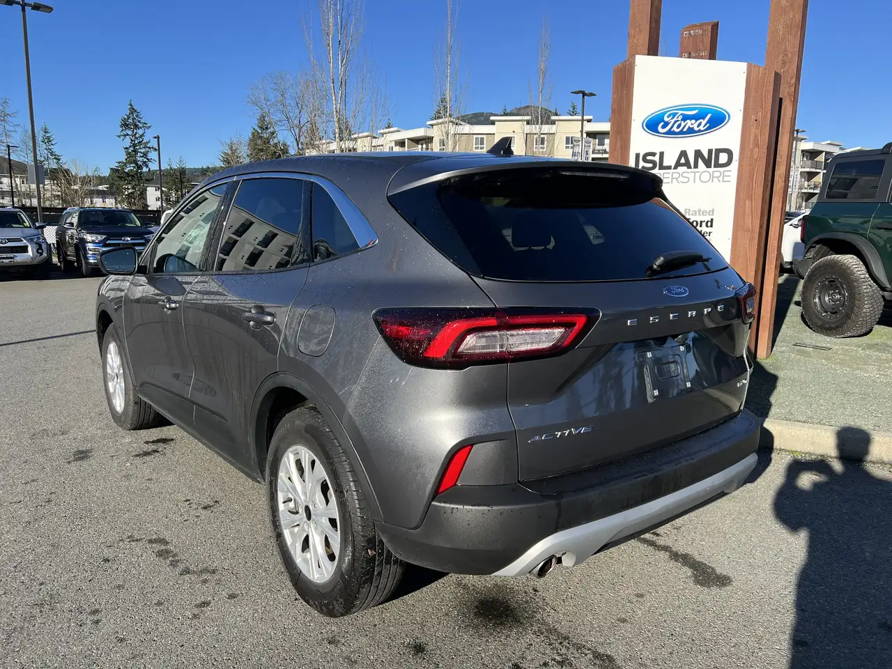 Ford Escape снимка Ford Escape