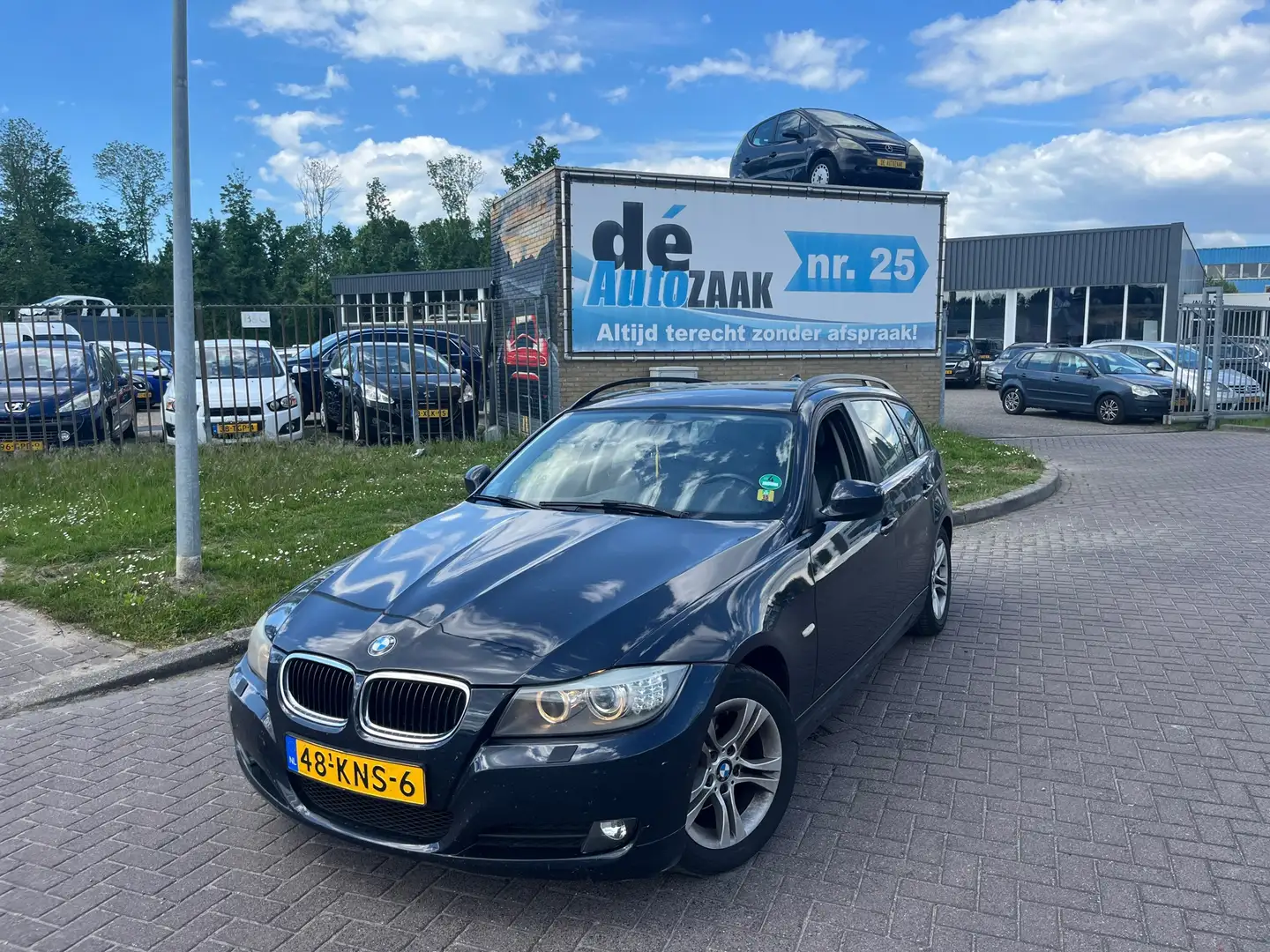 BMW 318 3-serie Touring 318i Business Line Blau - 1
