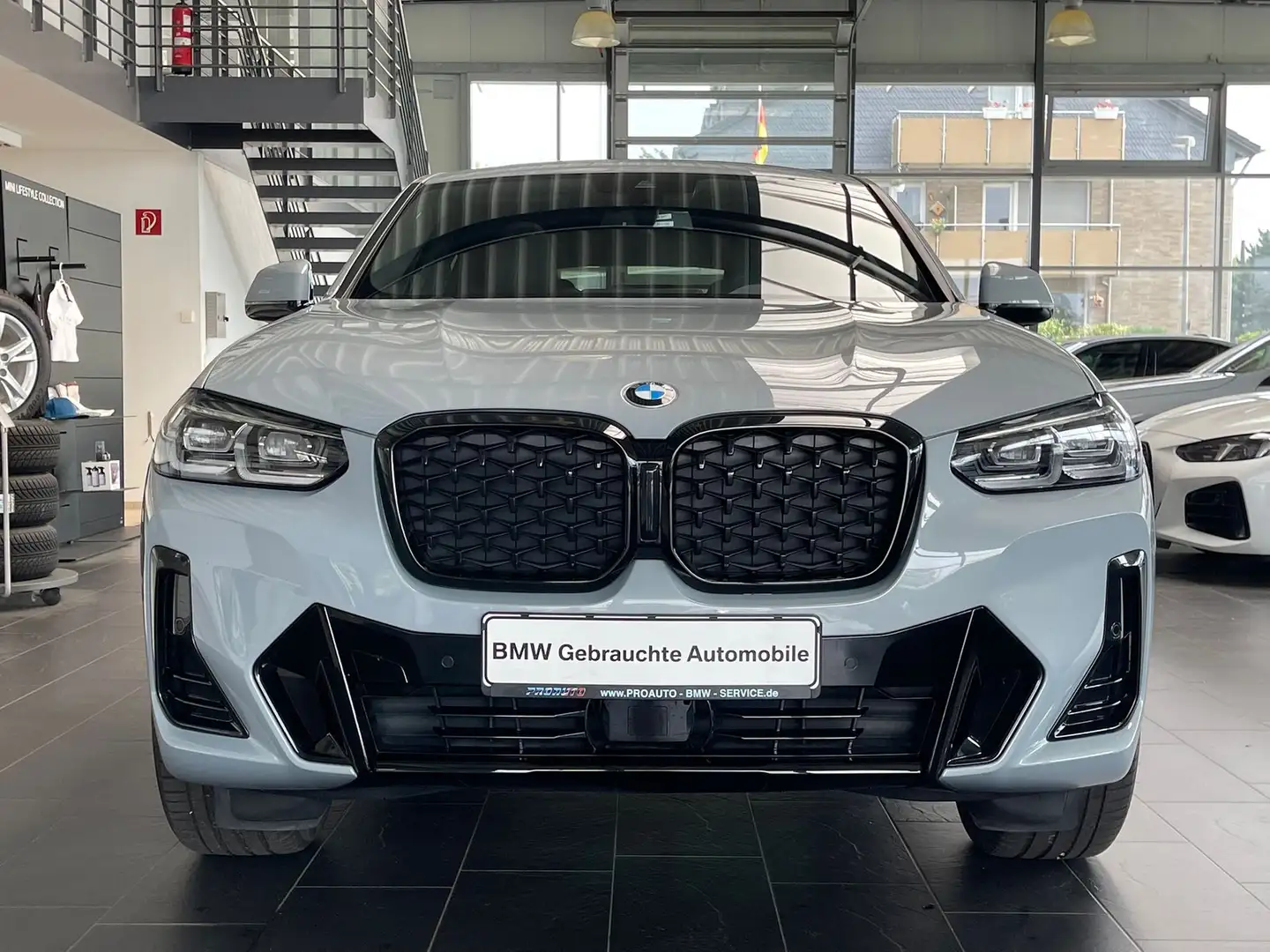 BMW X4 xDrive 20i M Sport AHK/Pano/A-LED/ACC/LiveCoPro Grau - 2