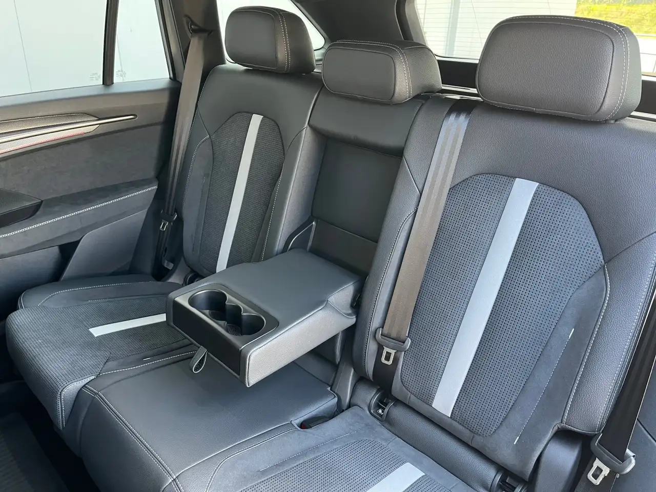Skoda Kodiaq Sportline 1.5 TSI mHEV DSG Matrix-LED AHK, миниатюра 17